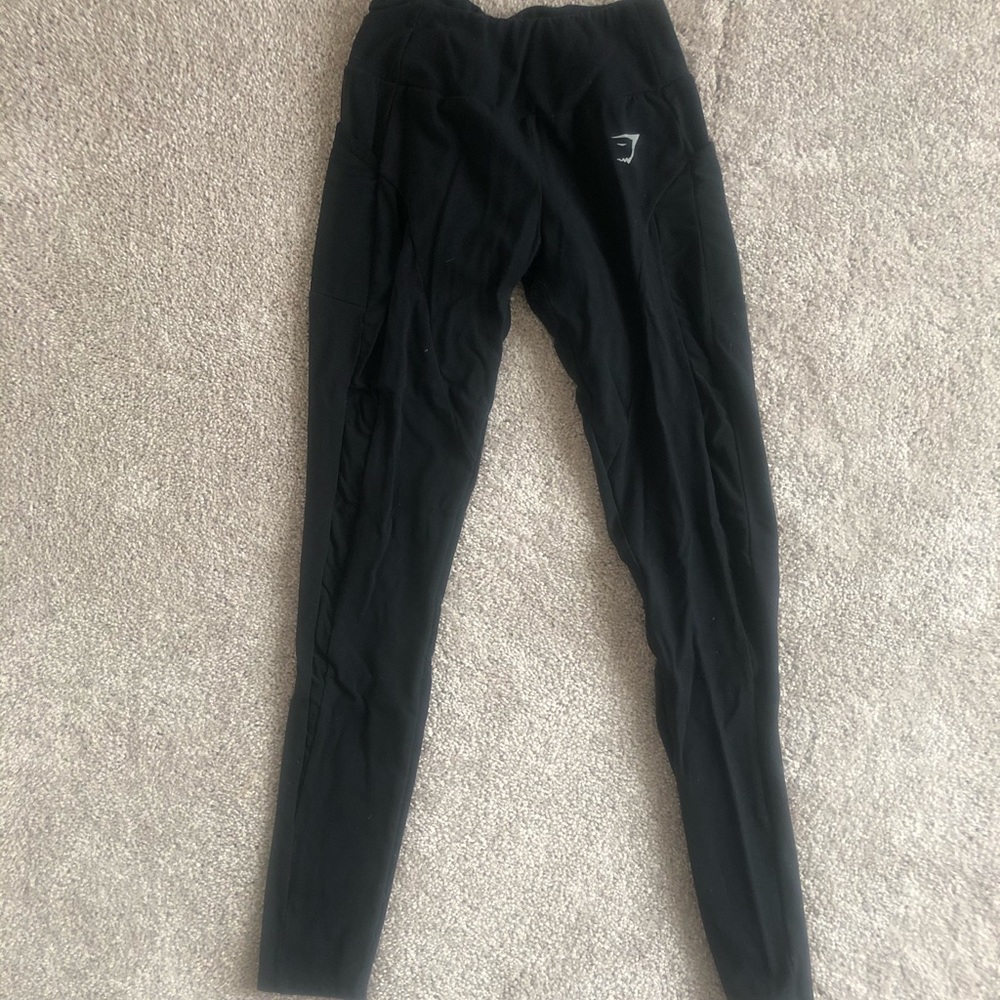 MESH GYM SHARK LEGGINGS